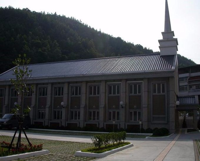 新莊教堂 – 2003年奉獻